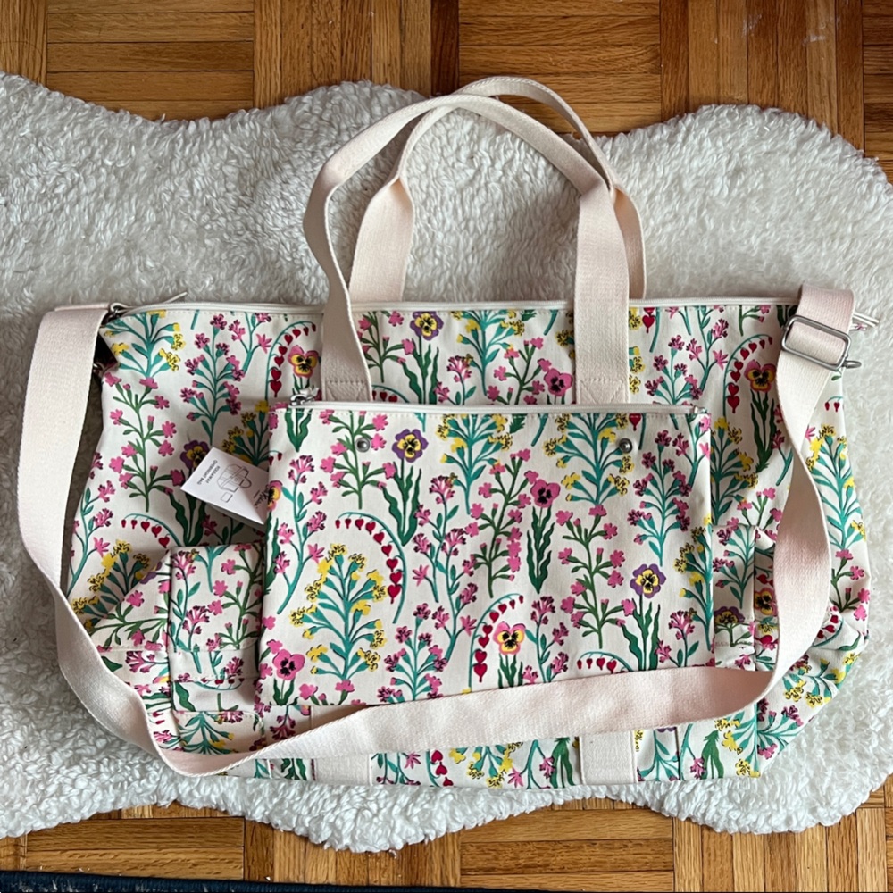 New Cath Kidston Cream Floral Foldaway Overnight Tote Bag